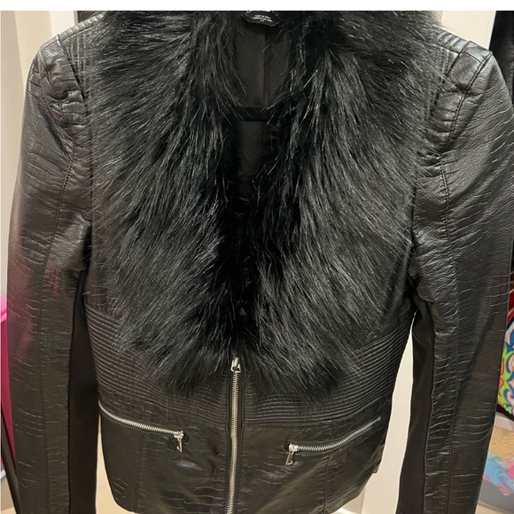 Bebe Fur Blazer - Picture 2 of 3